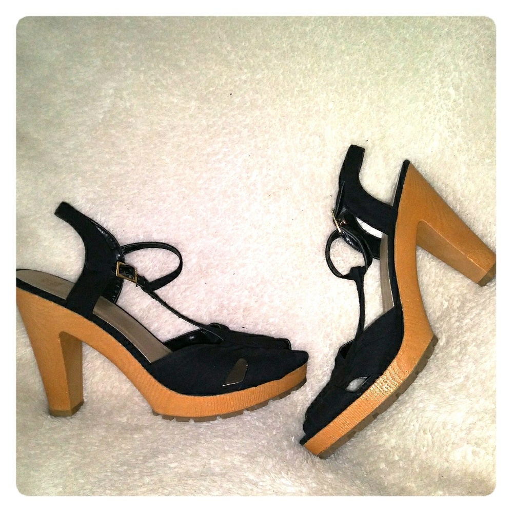 Hot Kiss Open Toe Heel Sandals